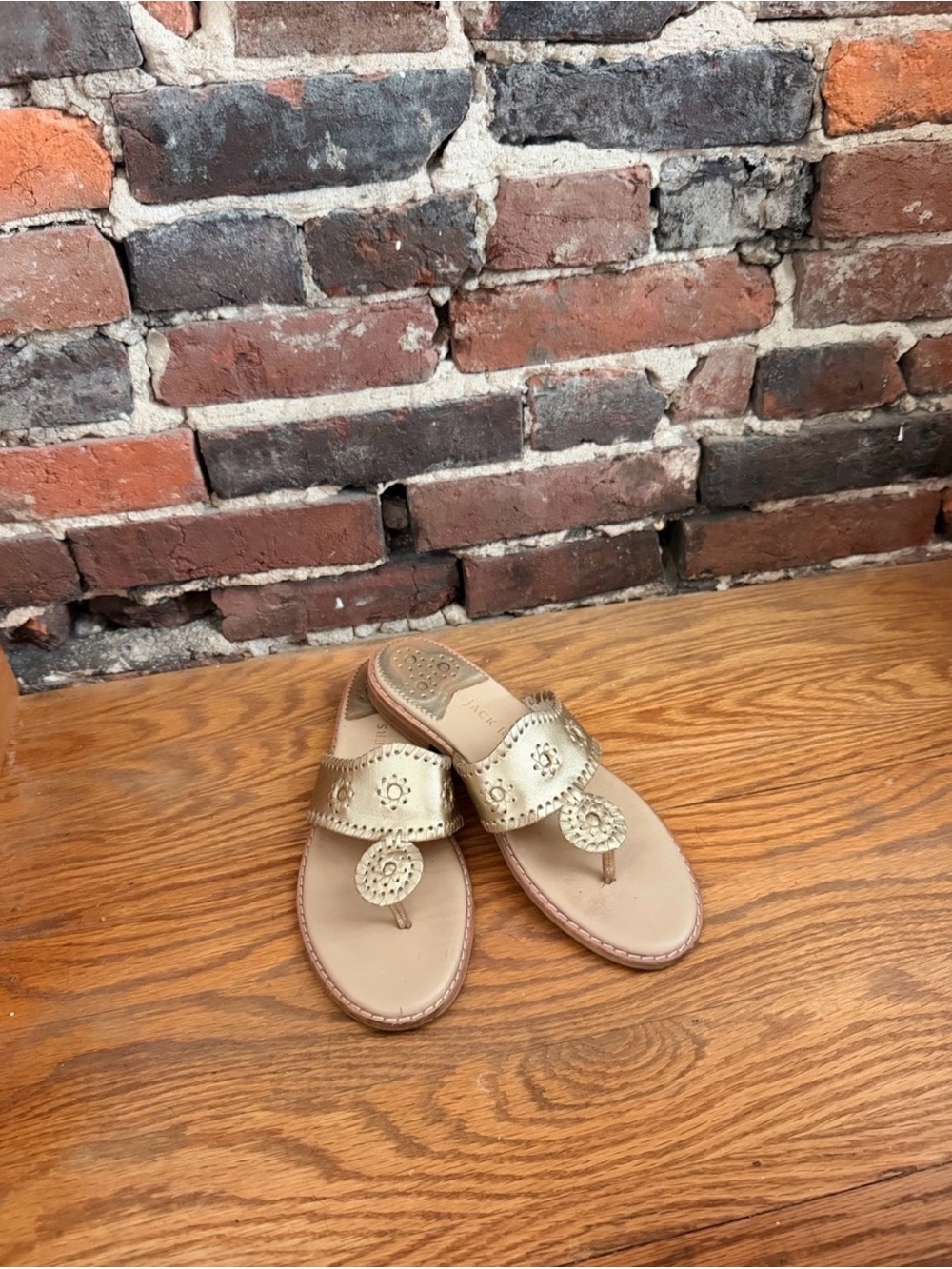 Jack Rogers Gold Metallic
Leather Thong Sandals